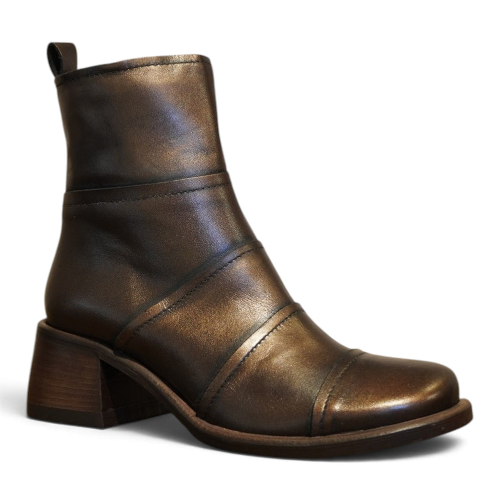 Tronchetto in pelle bronzo con zip